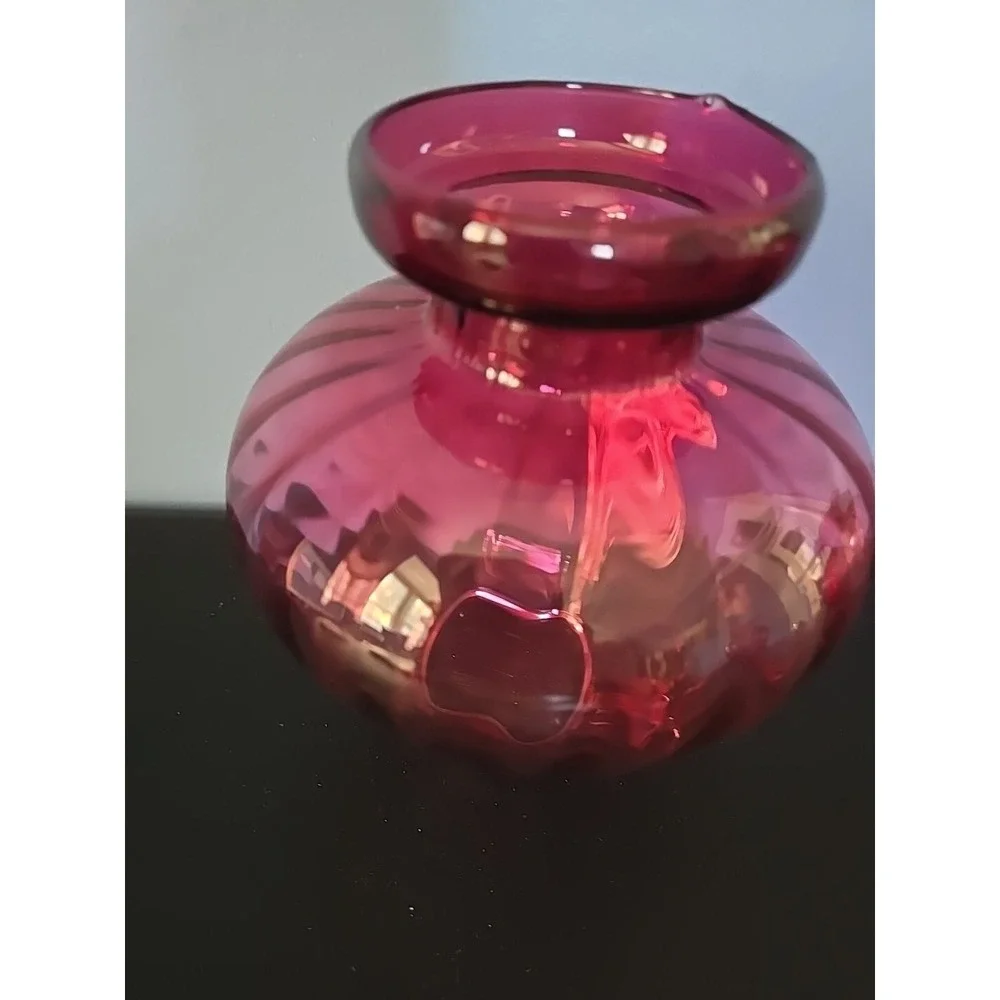 Vintage Cranberry Ruby Red Ribbed Bulbous 6